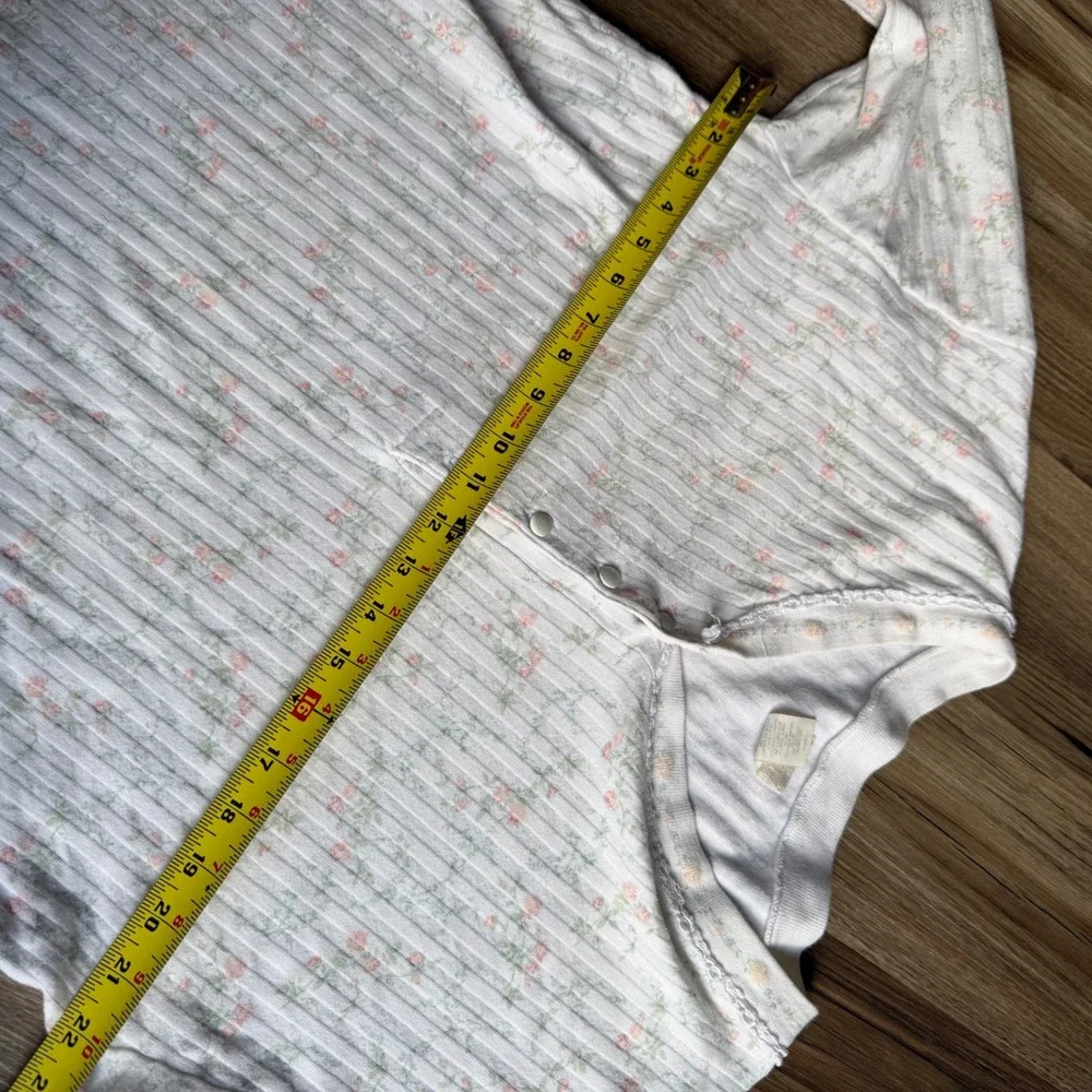 Aria Women White Floral Pointelle Knit Nightgown Henley Sleep Shirt M Mumu‎
